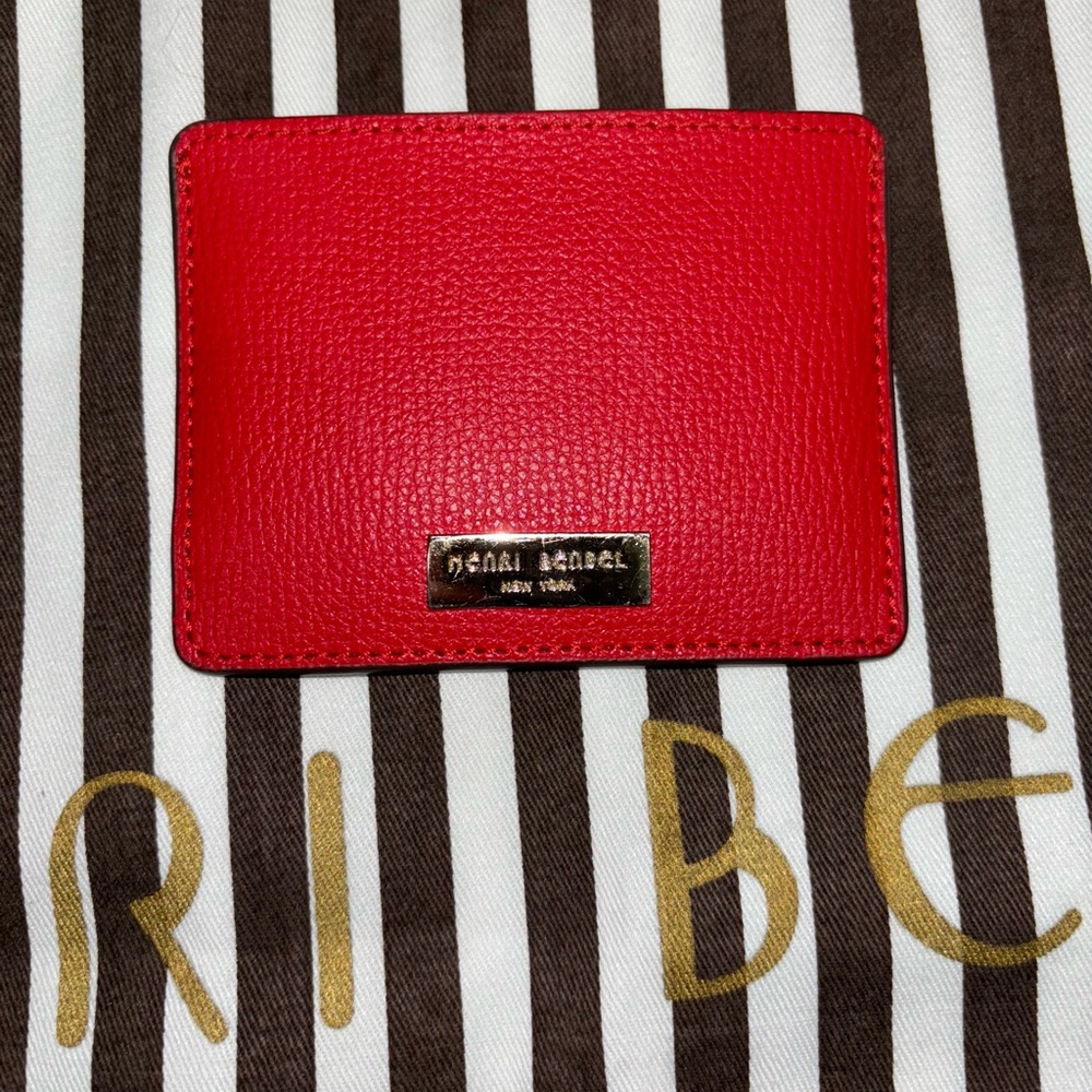 HENRI BENDEL CARD CASE AVAILABLE IN TWO COLORS!